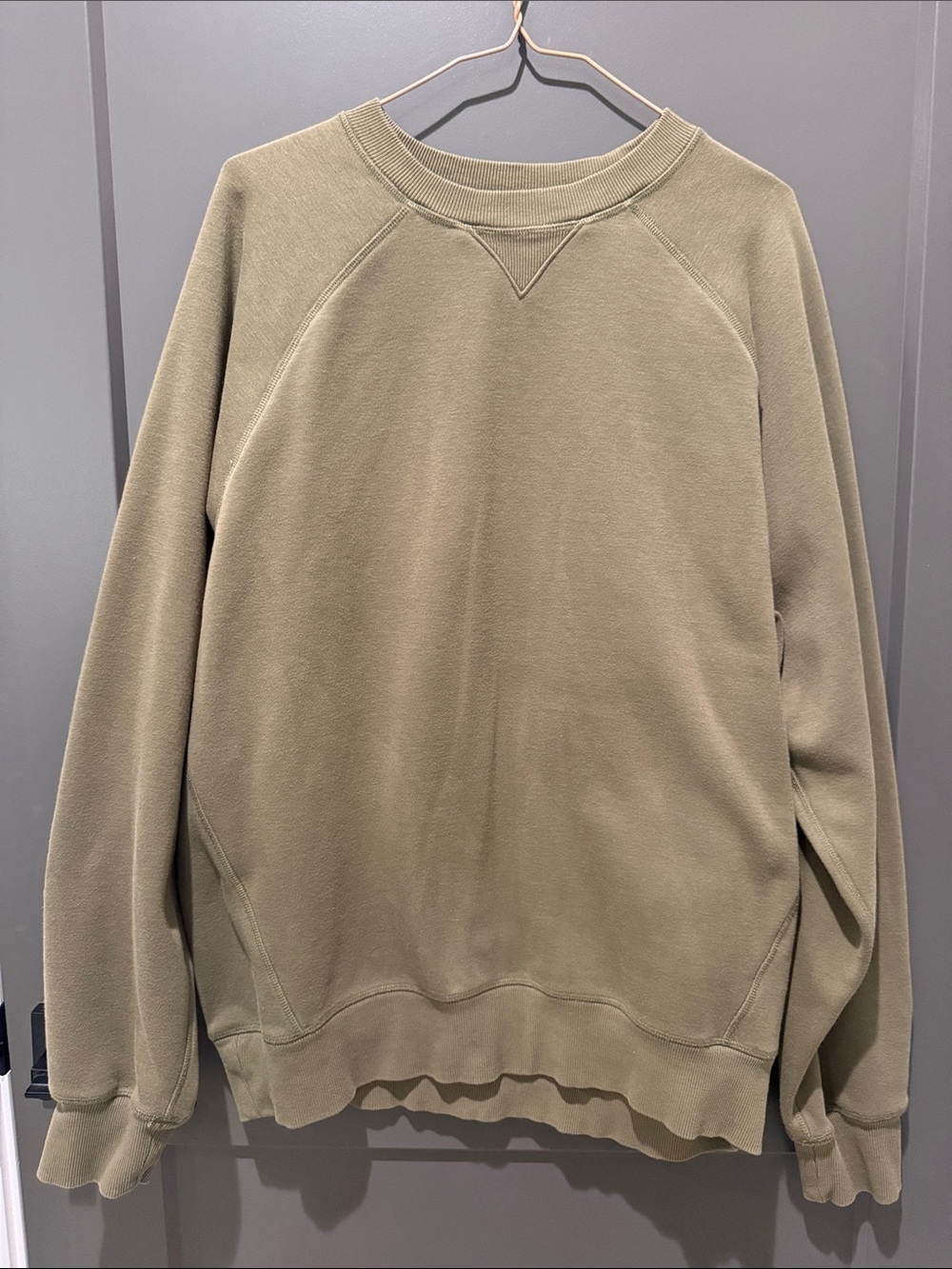 Fabletics Men's Olive Green Crewneck Sweatshirt